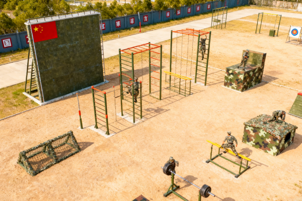 1763523113165556.png 生成军事图片(1).png