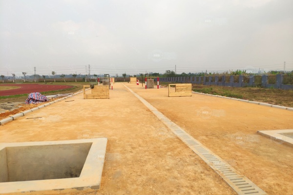 特警极限越障训练场:从“标准场地”到“实战定制”的突破